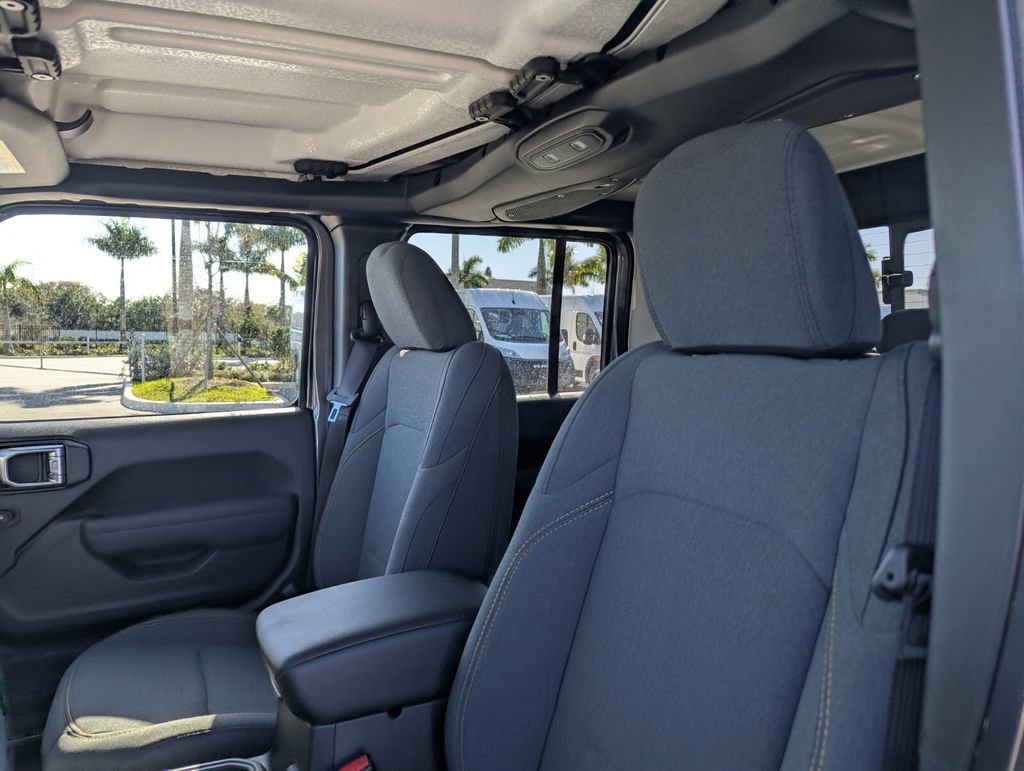 New 2026 Jeep Gladiator Sport image 11
