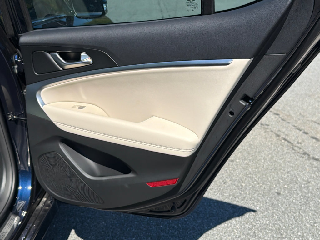 New 2026 Genesis G70 2.5T AWD/4WD image 18