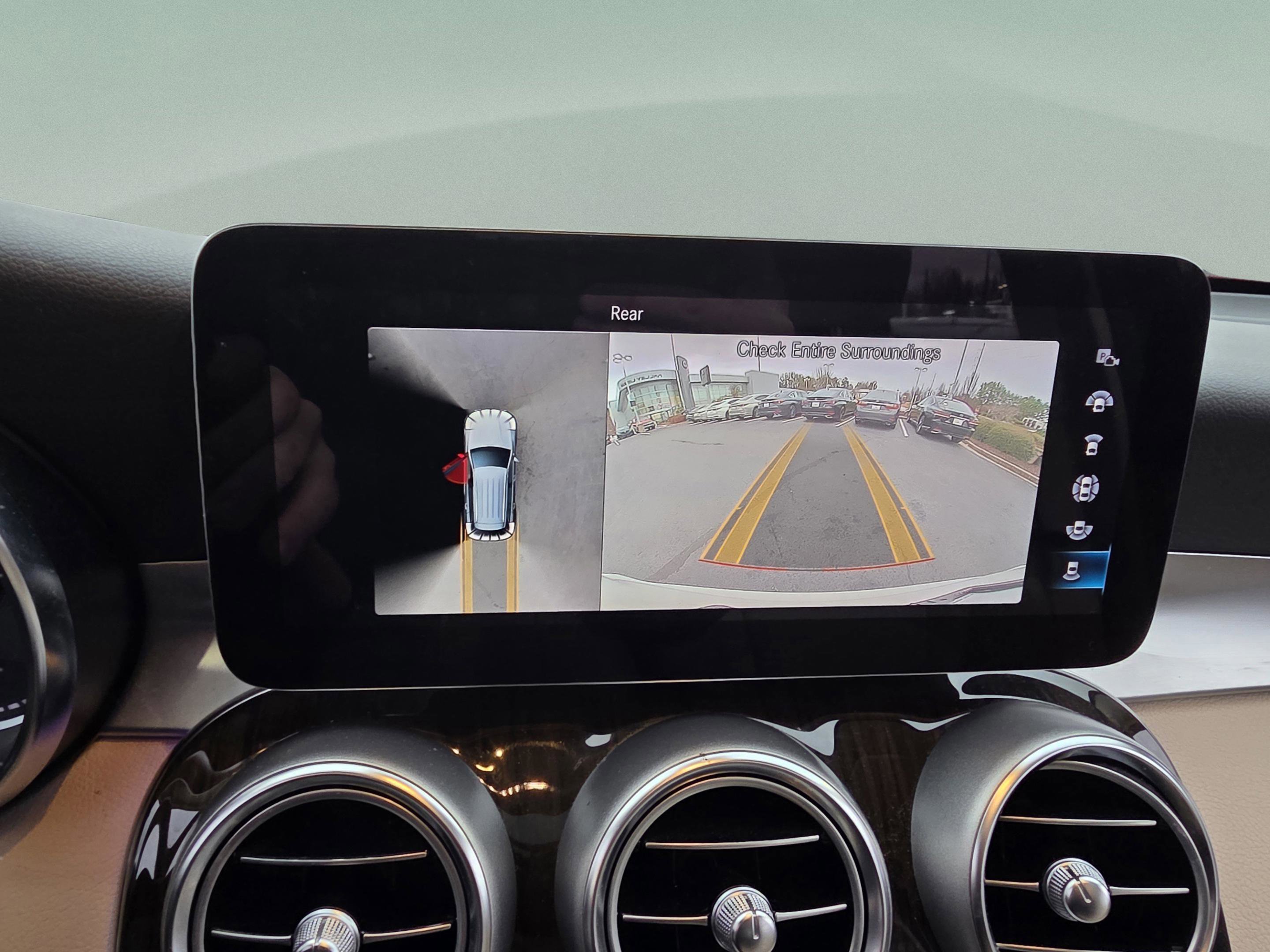 Used 2022 Mercedes-Benz GLC 300 image 19