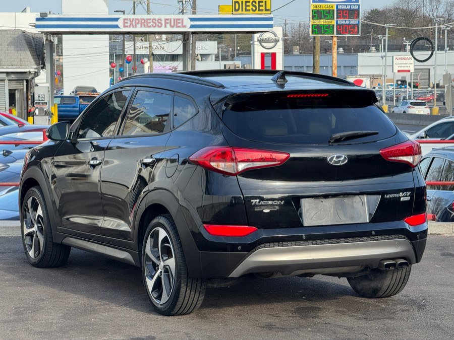 Used 2016 Hyundai Tucson Limited w/ Option Group 03 AWD/4WD image 14