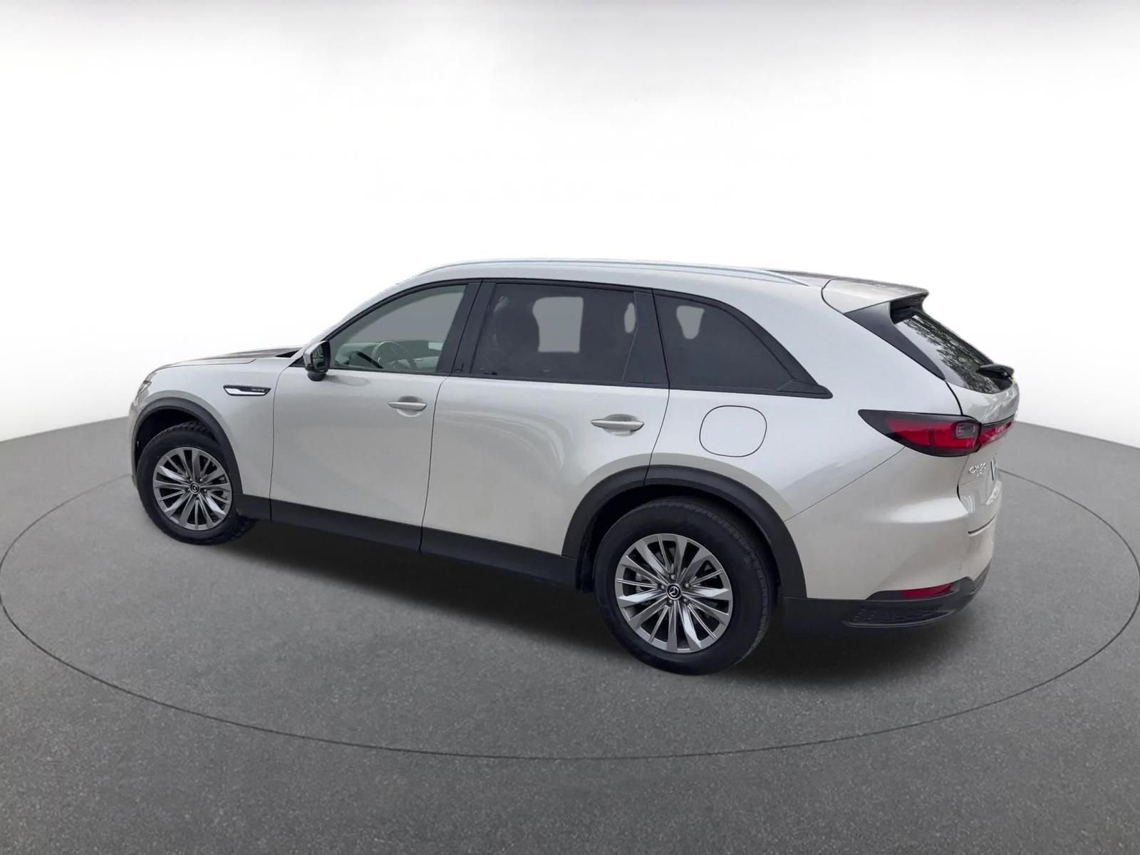 Used 2025 MAZDA CX-90 3.3 Turbo w/ Preferred Package AWD/4WD image 10