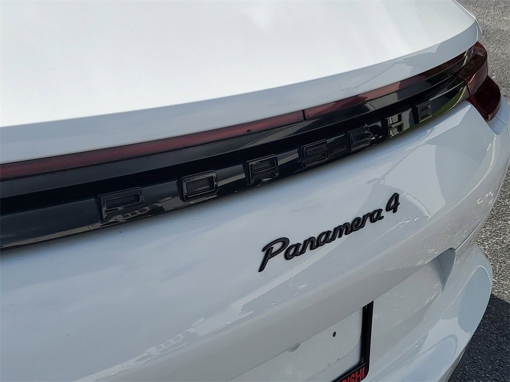 Used 2020 Porsche Panamera 4 w/ Premium Package image 8