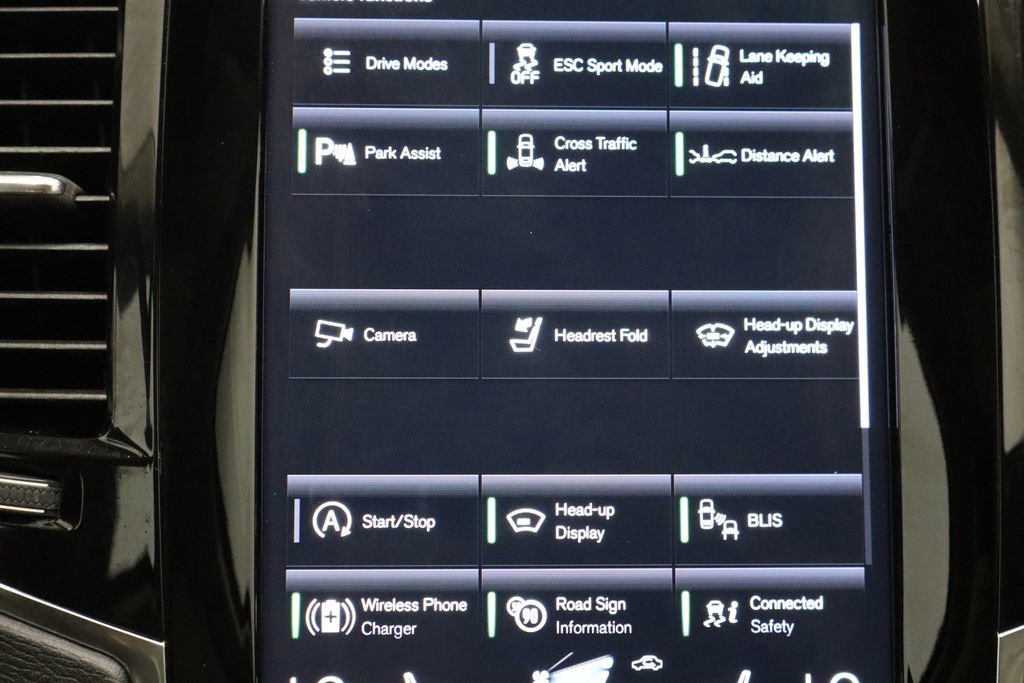 Used 2022 Volvo XC90 T6 Momentum w/ Advanced Package image 38