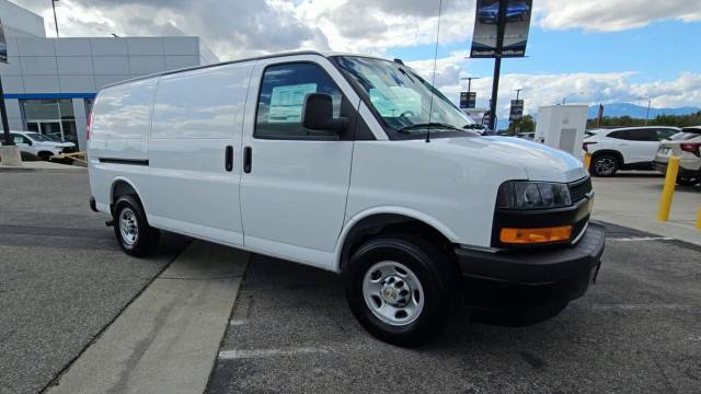 New 2026 Chevrolet Express 2500 w/ Driver Convenience Package RWD image 2