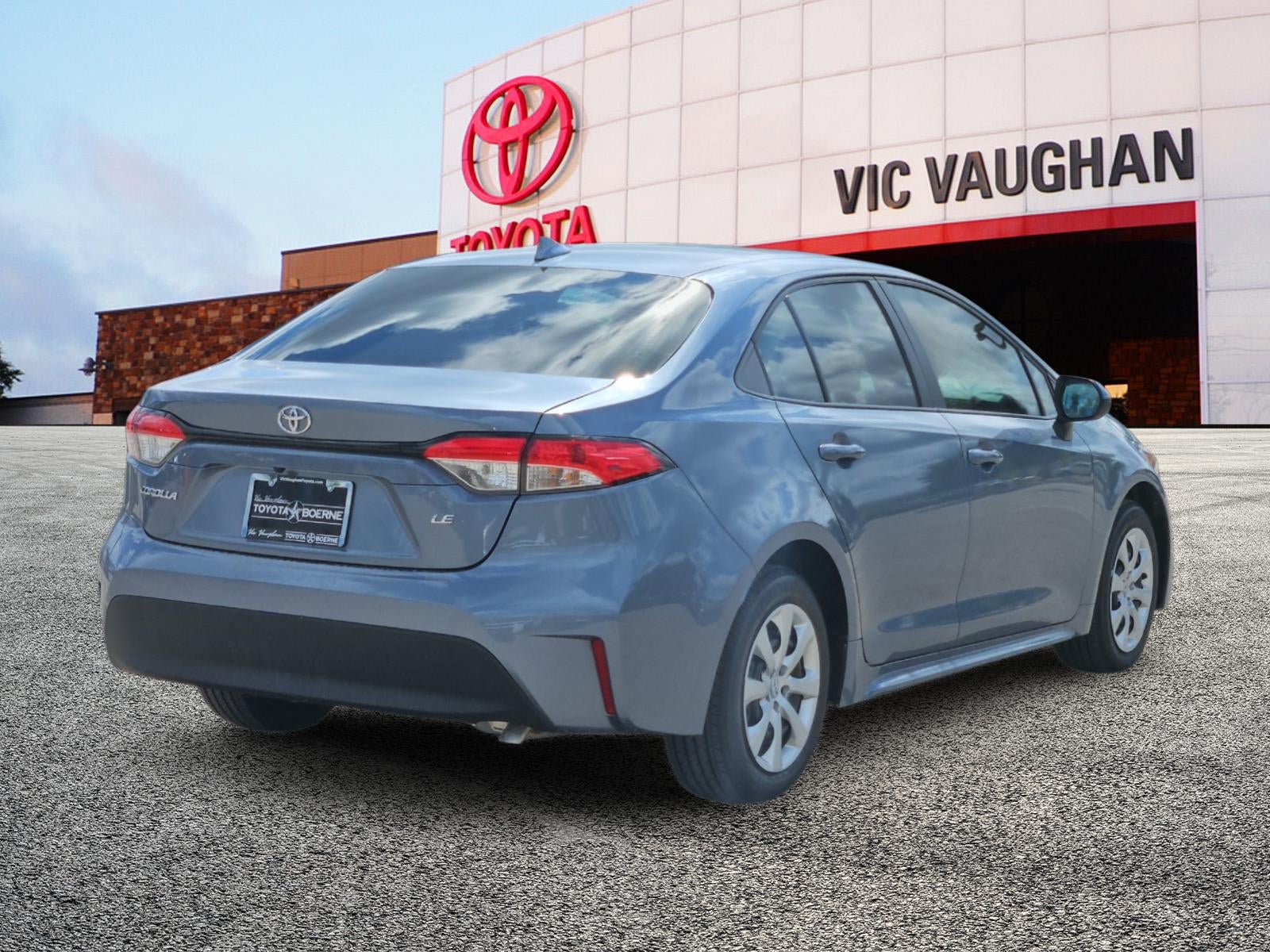 New 2026 Toyota Corolla LE FWD image 4