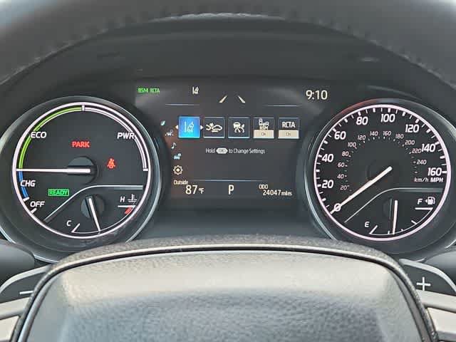 Used 2022 Toyota Camry XSE w/ Cold Weather Package FWD image 27