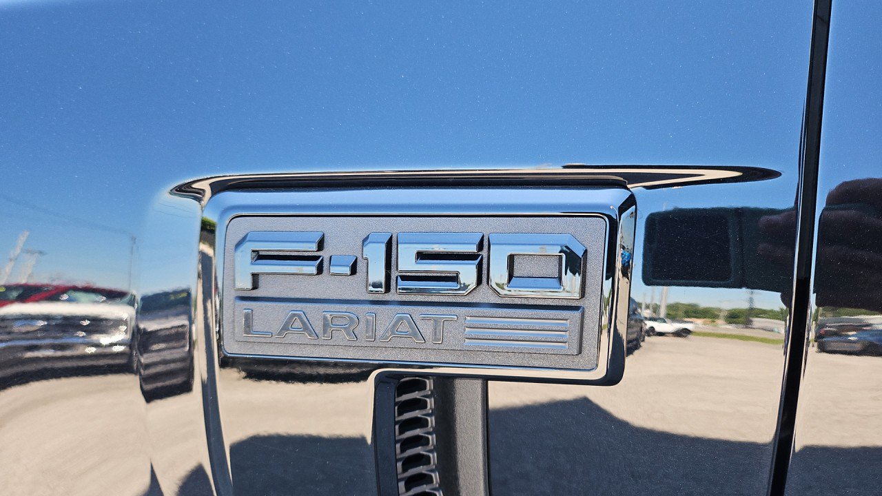 Used 2023 Ford F150 Lariat w/ Equipment Group 502A High AWD/4WD image 10