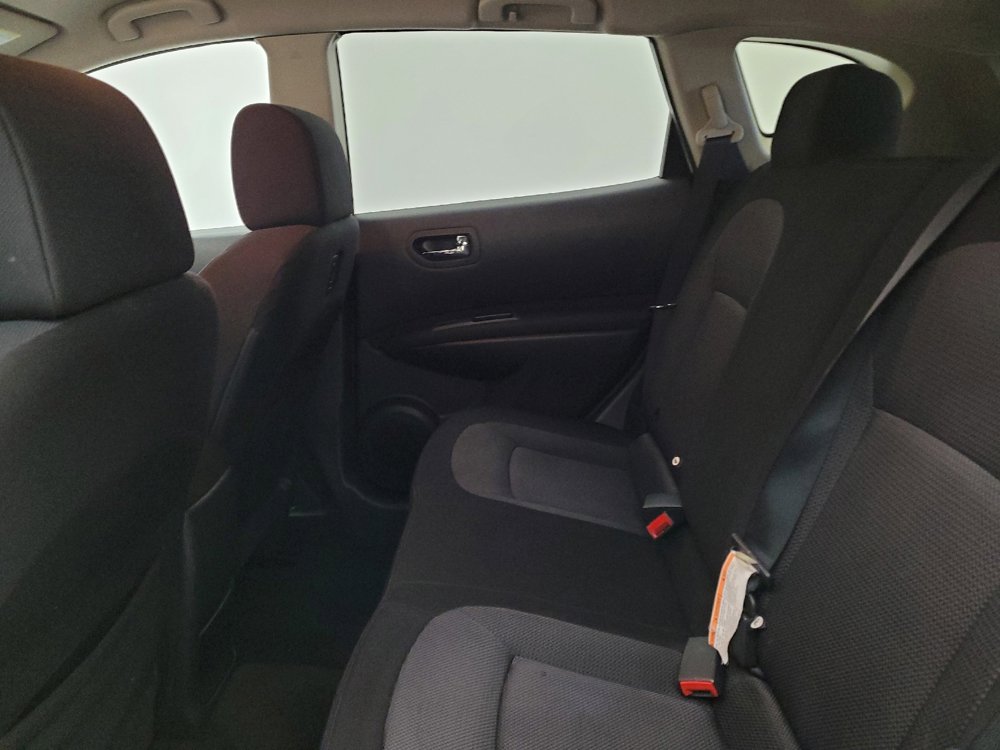Used 2013 Nissan Rogue SV image 18