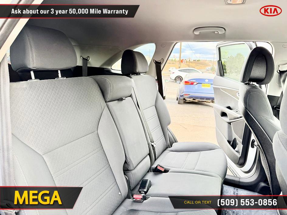 Used 2016 Kia Sorento LX AWD/4WD image 17
