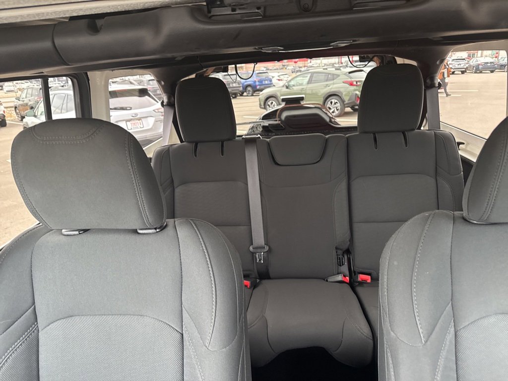 Used 2020 Jeep Wrangler Unlimited Sport image 19