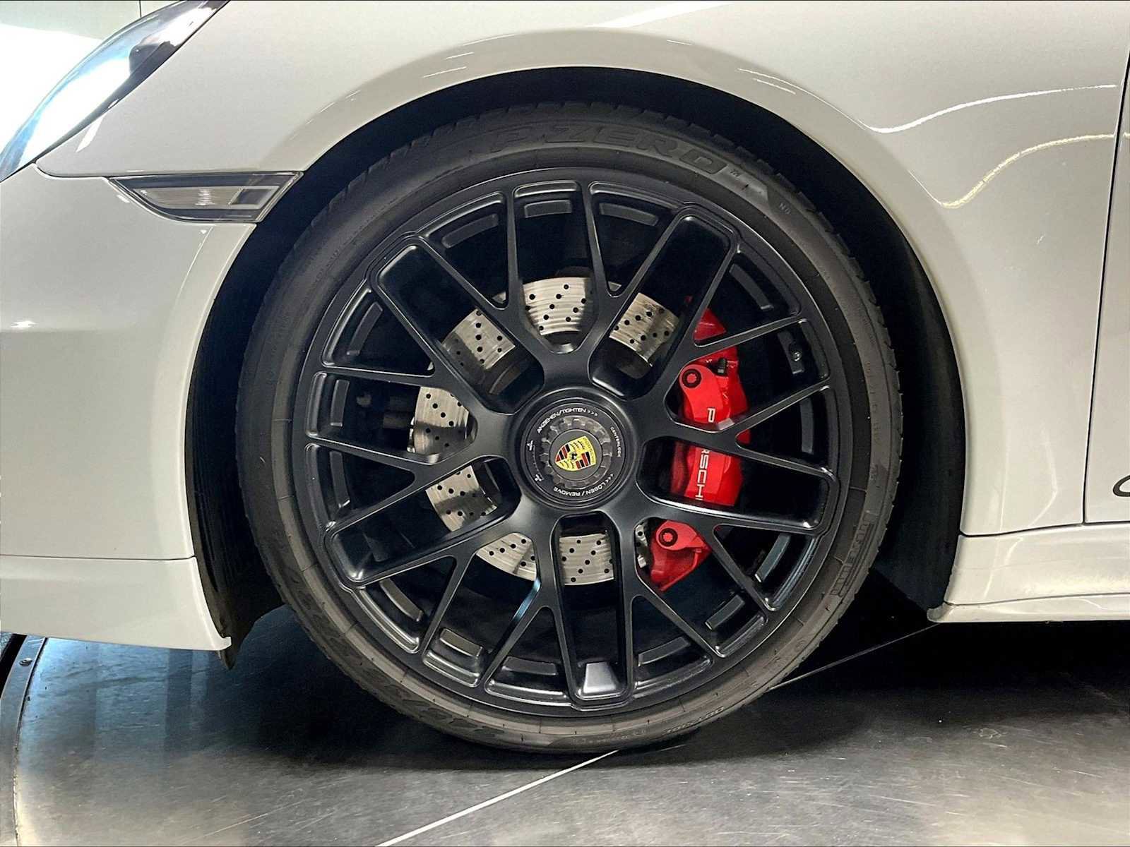 Used 2016 Porsche 911 Carrera GTS image 13