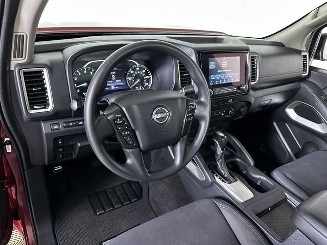 Used 2022 Nissan Frontier SV w/ Technology Package RWD image 10