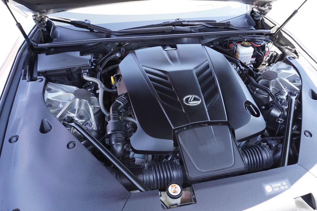 Used 2019 Lexus LC 500 Coupe w/ Performance Package RWD image 8