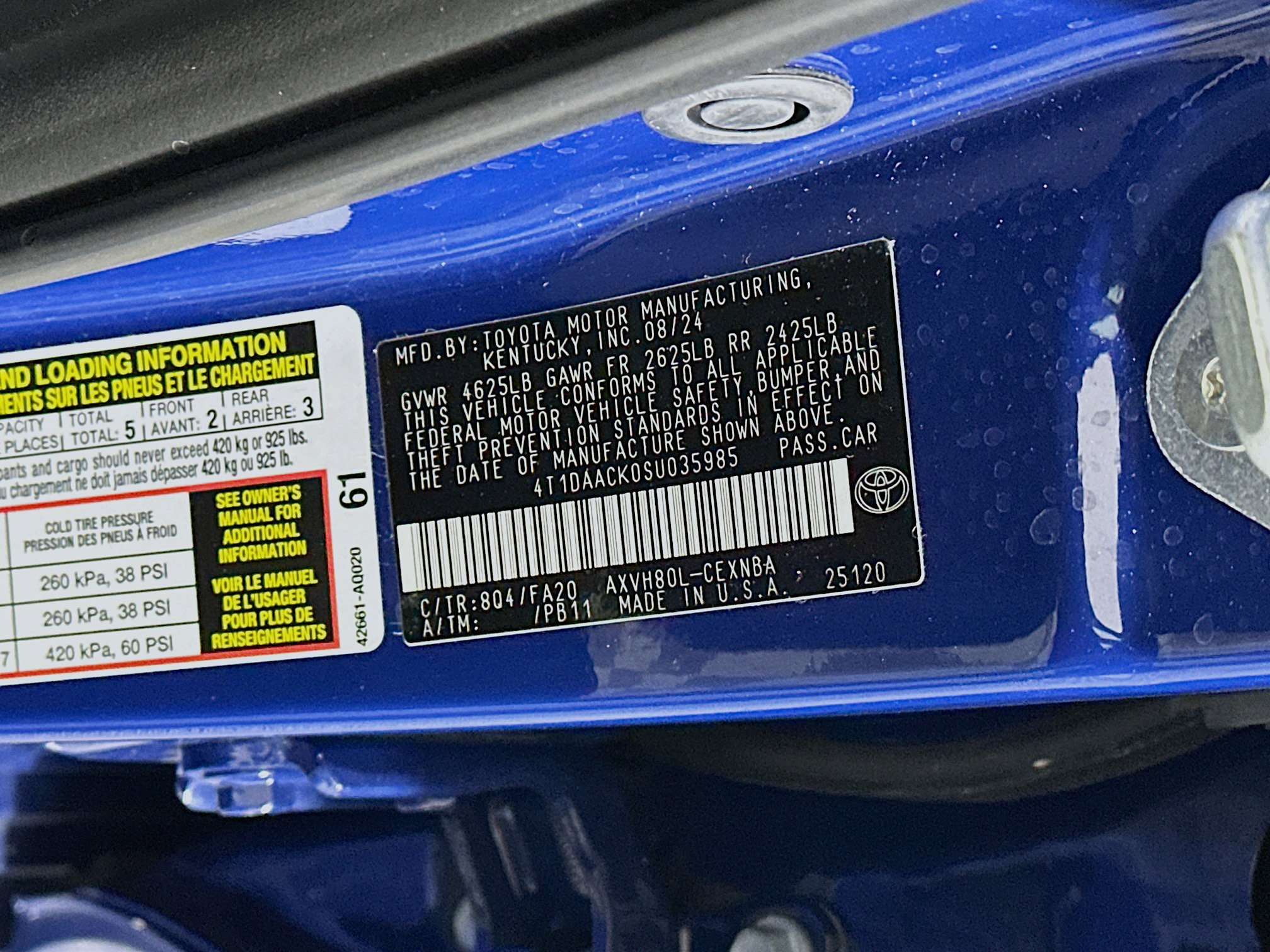 Used 2025 Toyota Camry LE image 12