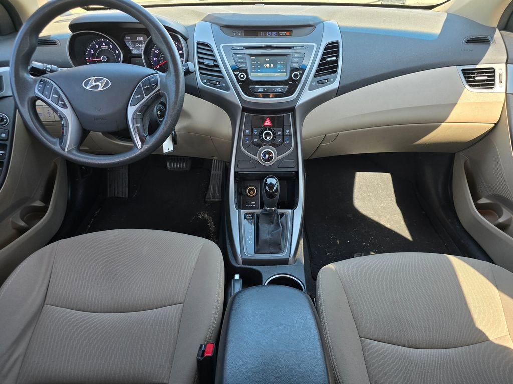 Used 2016 Hyundai Elantra SE w/ Option Group 02 image 5