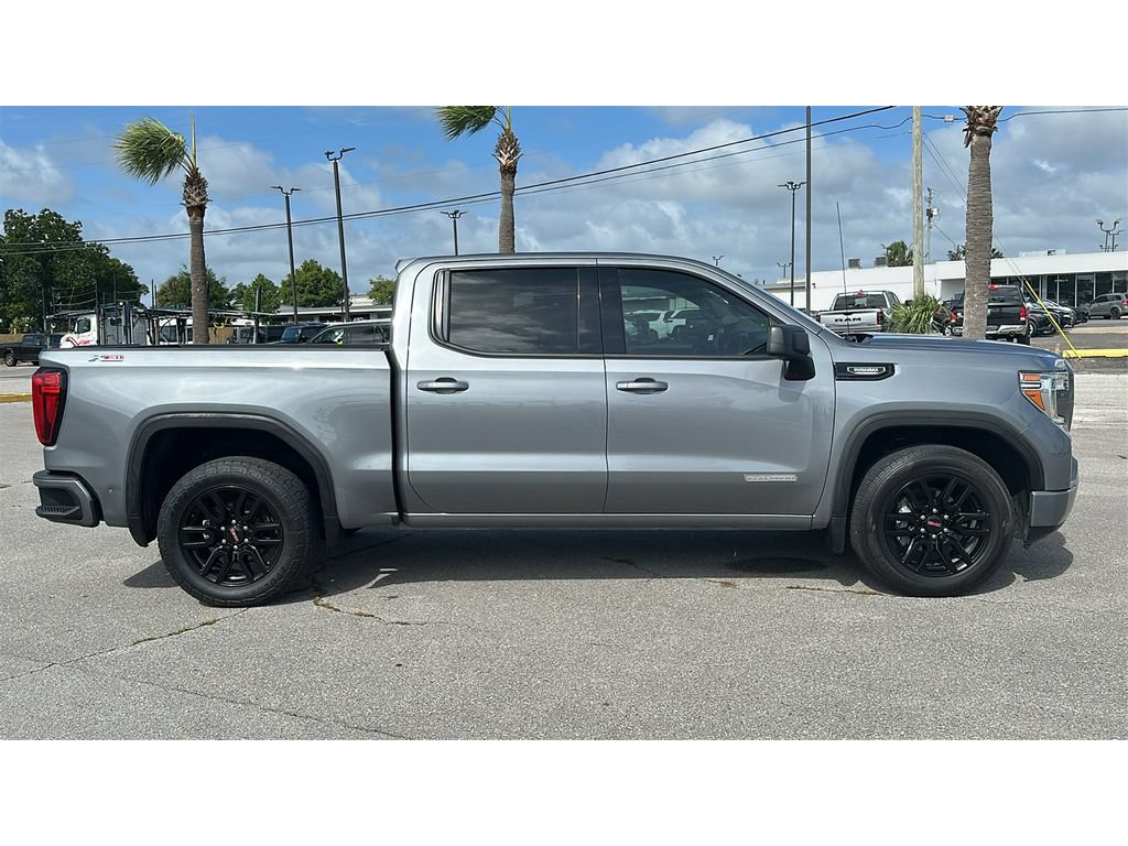 Used 2022 GMC Sierra 1500 Elevation w/ X31 Off-Road Package AWD/4WD image 6