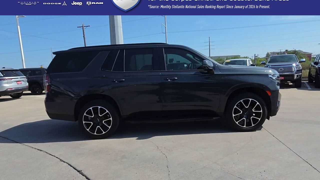 Used 2022 Chevrolet Tahoe RST w/ Luxury Package RWD image 9