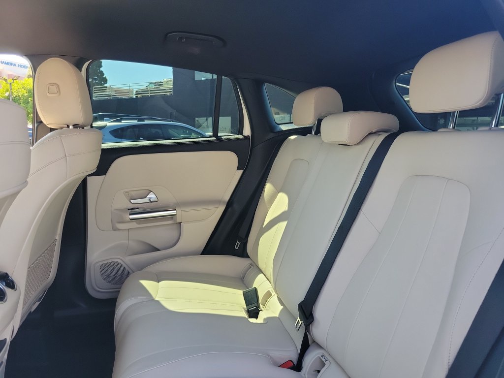 Used 2021 Mercedes-Benz GLA 250 image 14