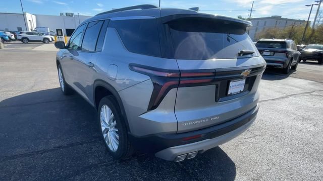 New 2026 Chevrolet Traverse LT w/ Driver Confidence Package AWD/4WD image 8