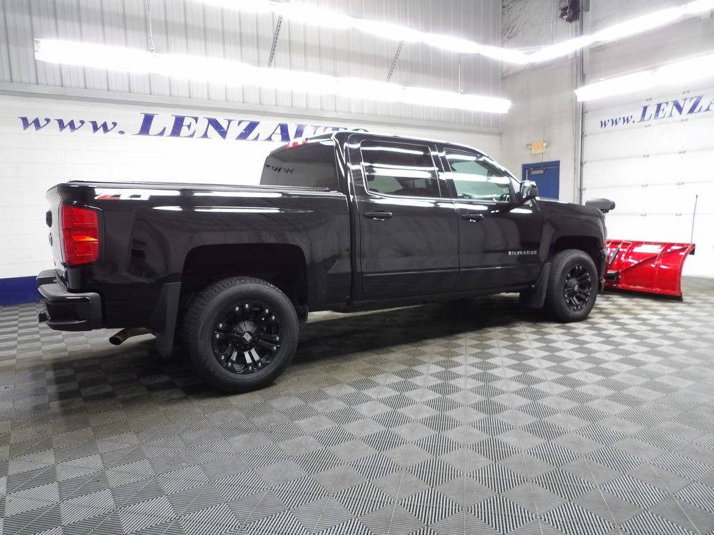 Used 2018 Chevrolet Silverado 1500 LT w/ All Star Edition AWD/4WD image 7