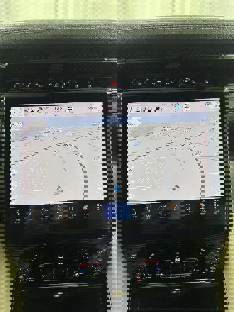 Used 2023 Jeep Grand Cherokee L Limited w/ Trailer Tow Group (B) image 25