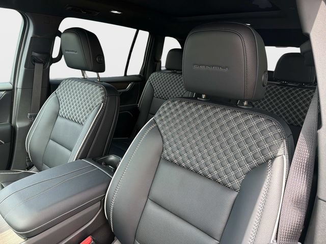New 2026 GMC Acadia Denali w/ Super Cruise Package FWD image 20