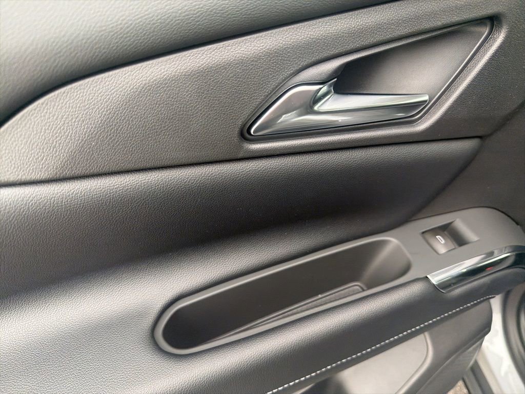 New 2026 Chevrolet Traverse LT w/ Midnight/Sport Edition image 37