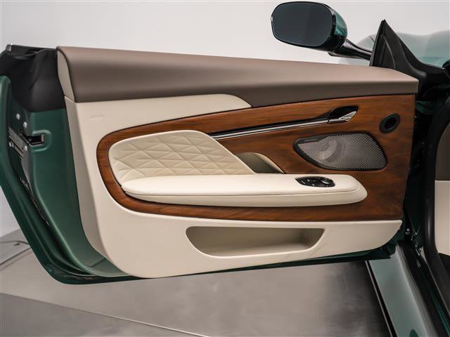 New 2026 Aston Martin DB12 Convertible RWD image 32