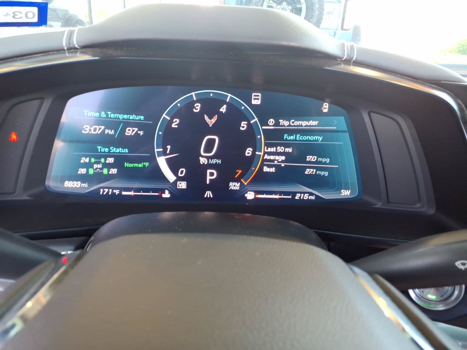 Used 2022 Chevrolet Corvette Stingray Preferred Cpe w/ Z51 Performance Package RWD image 18