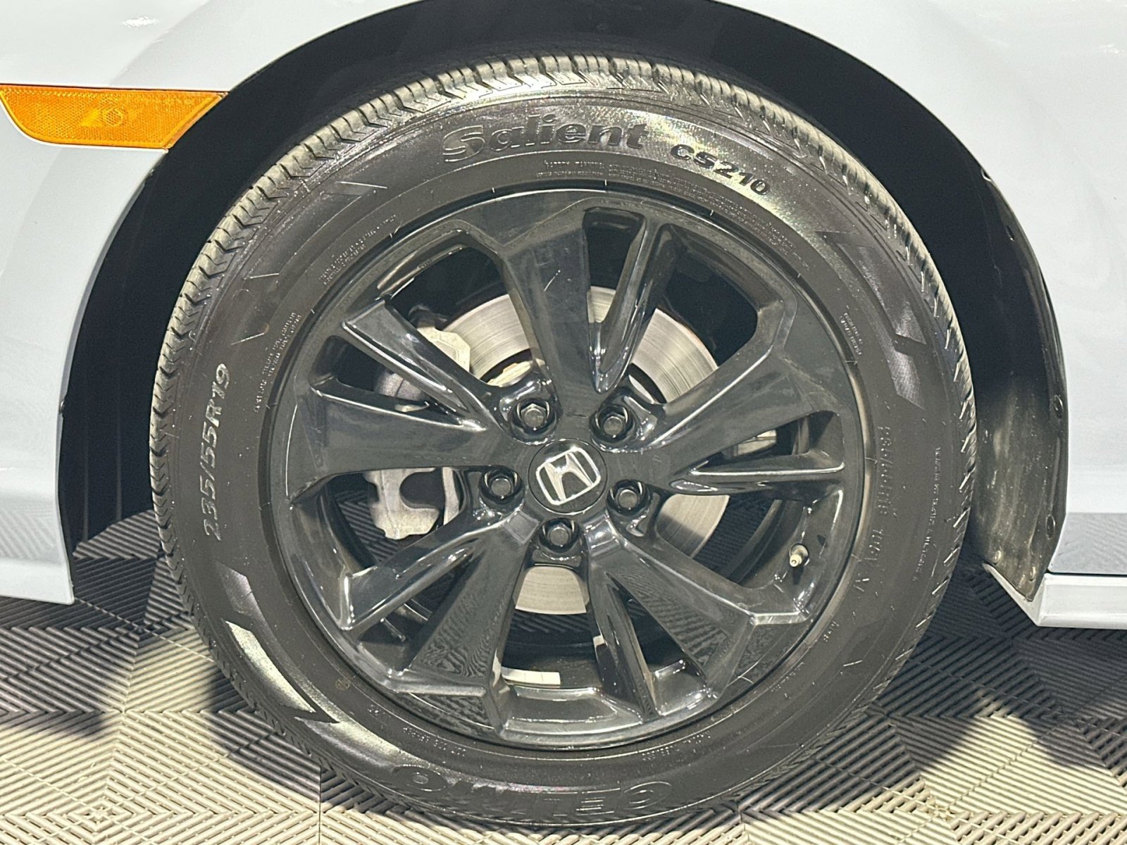 Used 2024 Honda Odyssey Sport image 12