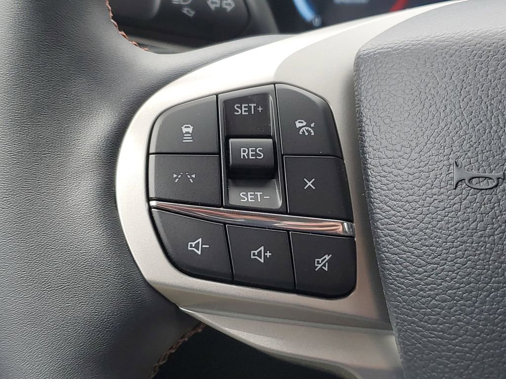 New 2026 Ford Explorer Active AWD/4WD image 12