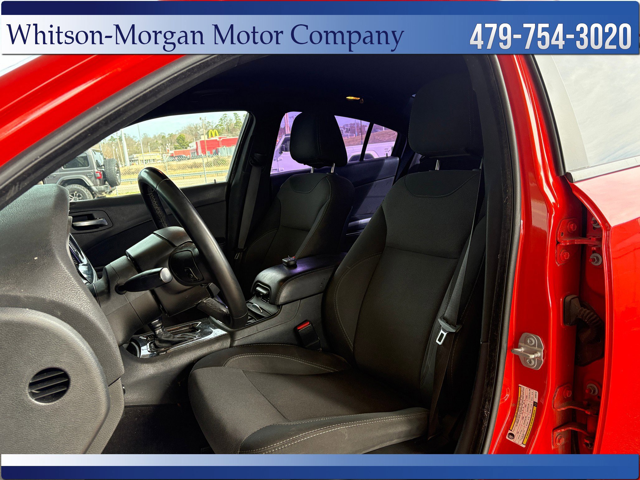 Used 2018 Dodge Charger SXT w/ Blacktop Package image 9