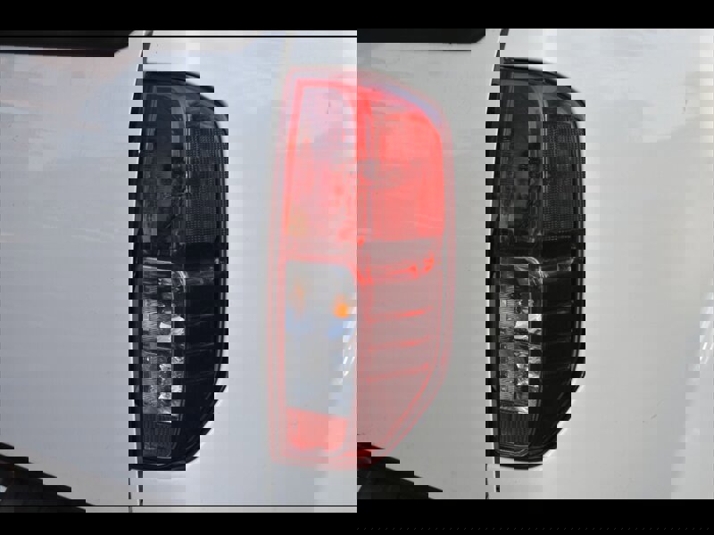 Used 2019 Nissan Frontier S image 41