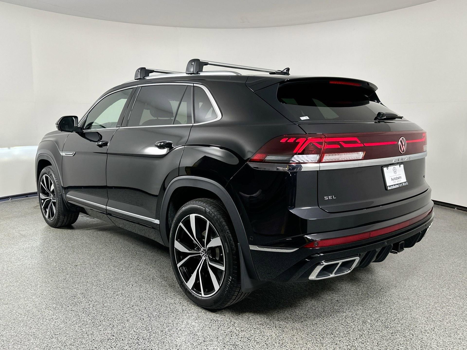 New 2026 Volkswagen Atlas Cross Sport SEL Premium R-Line image 6