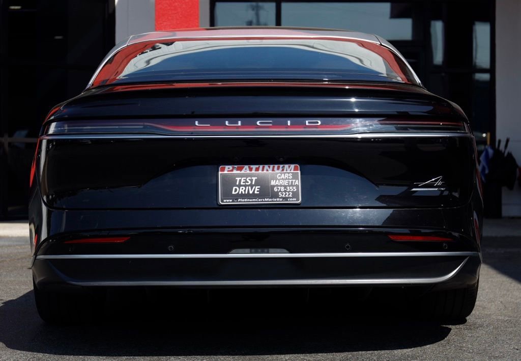 Used 2023 Lucid Air Touring image 5