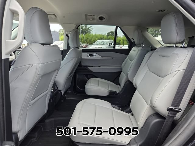 Used 2025 Ford Explorer Active w/ Active Comfort Package RWD image 10