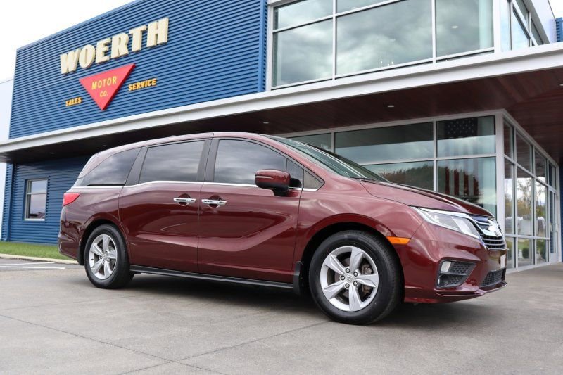 Used 2019 Honda Odyssey EX image 1