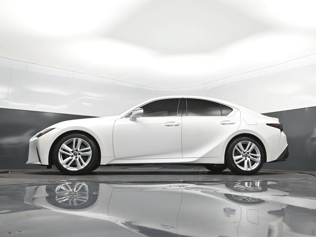 Certified 2022 Lexus IS 300 w/ Accessory Package RWD image 38