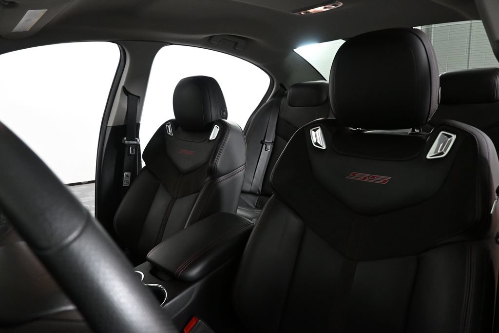 Used 2017 Chevrolet SS RWD image 5
