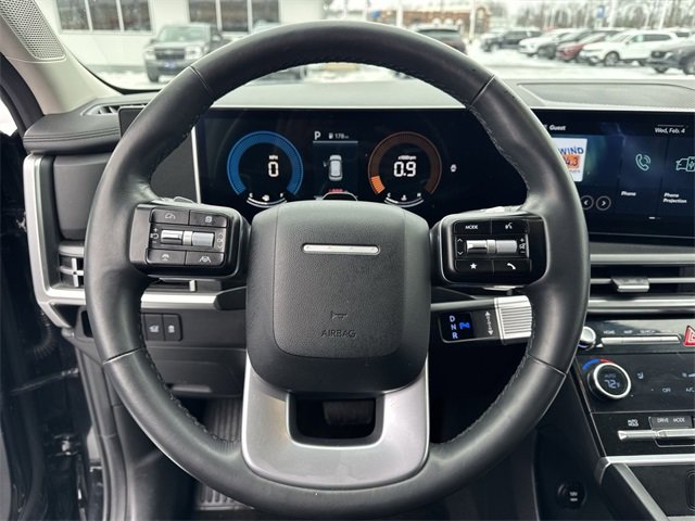 Used 2025 Hyundai Santa Fe SEL image 16