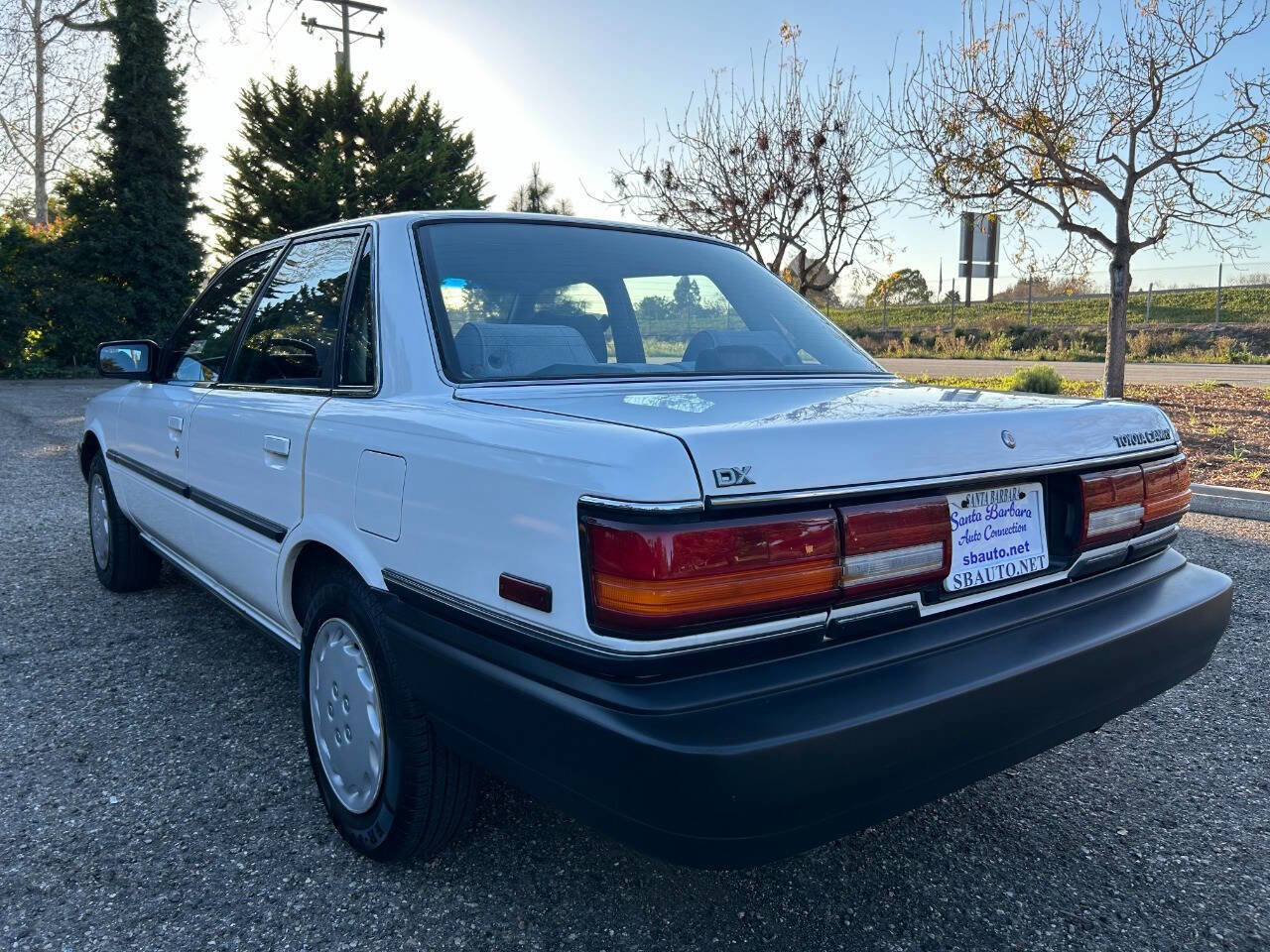 Used 1991 Toyota Camry Deluxe image 21