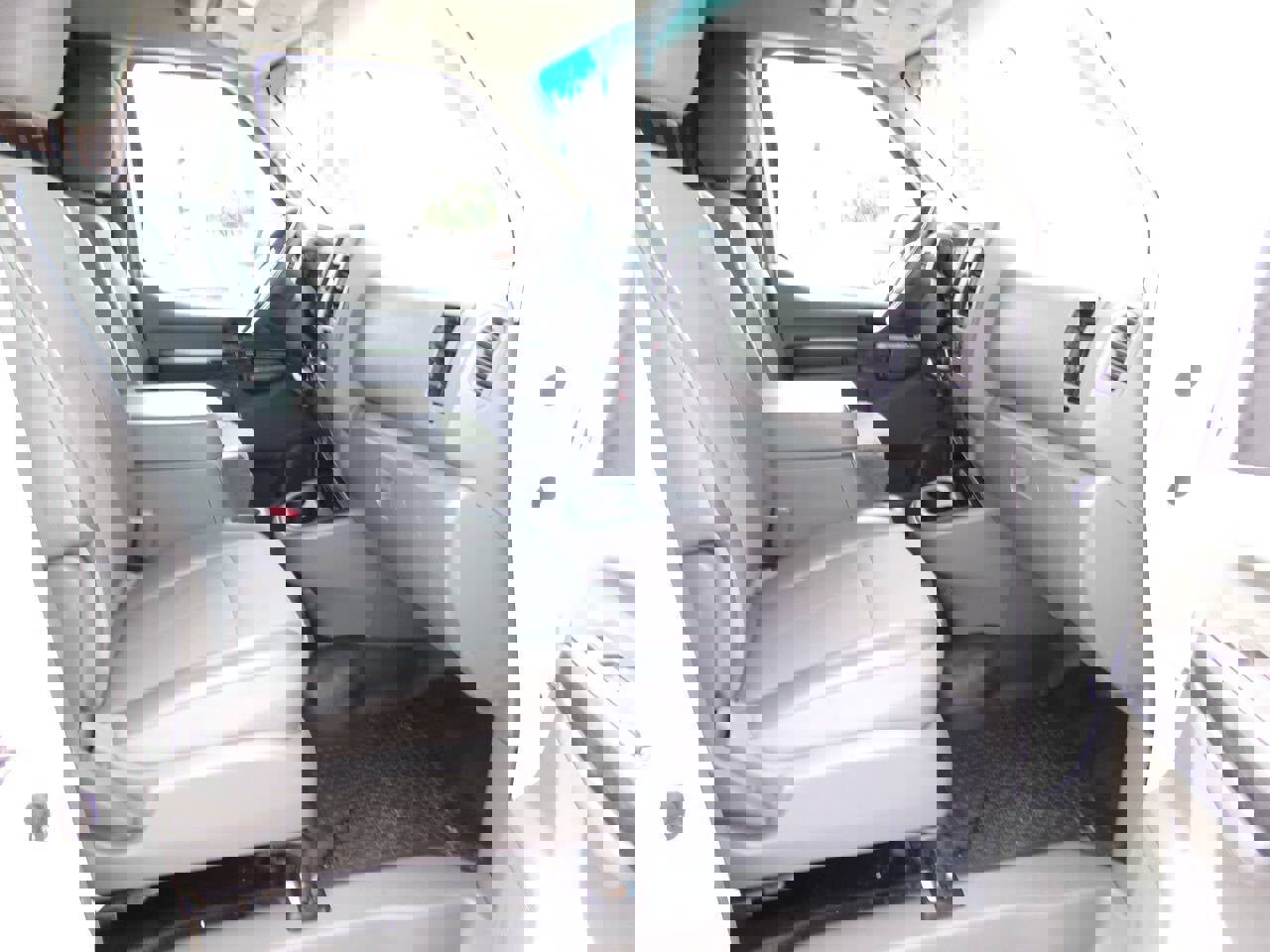 Used 2016 Nissan NV 2500 SL w/ Technology Package image 10