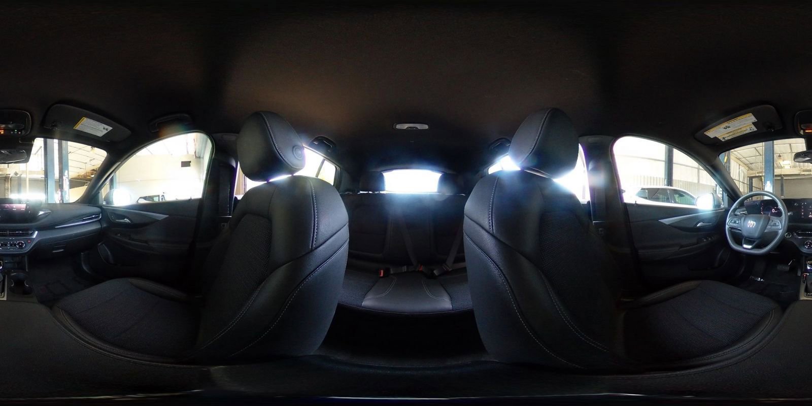 Used 2025 Buick Envista Preferred image 41