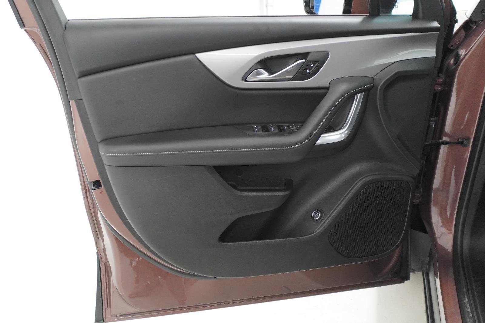 Used 2024 Chevrolet Blazer LT w/ Convenience Package FWD image 13