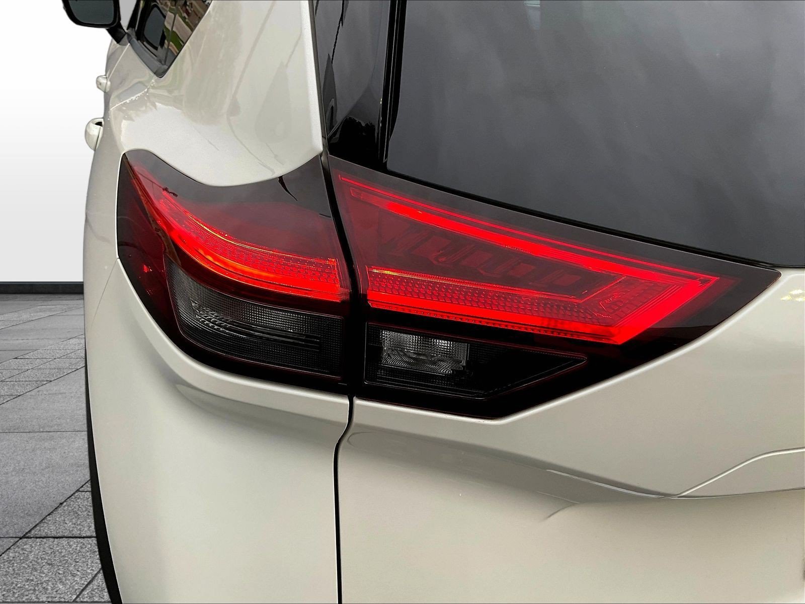 Certified 2023 Nissan Rogue SL w/ SL Premium Package AWD/4WD image 26