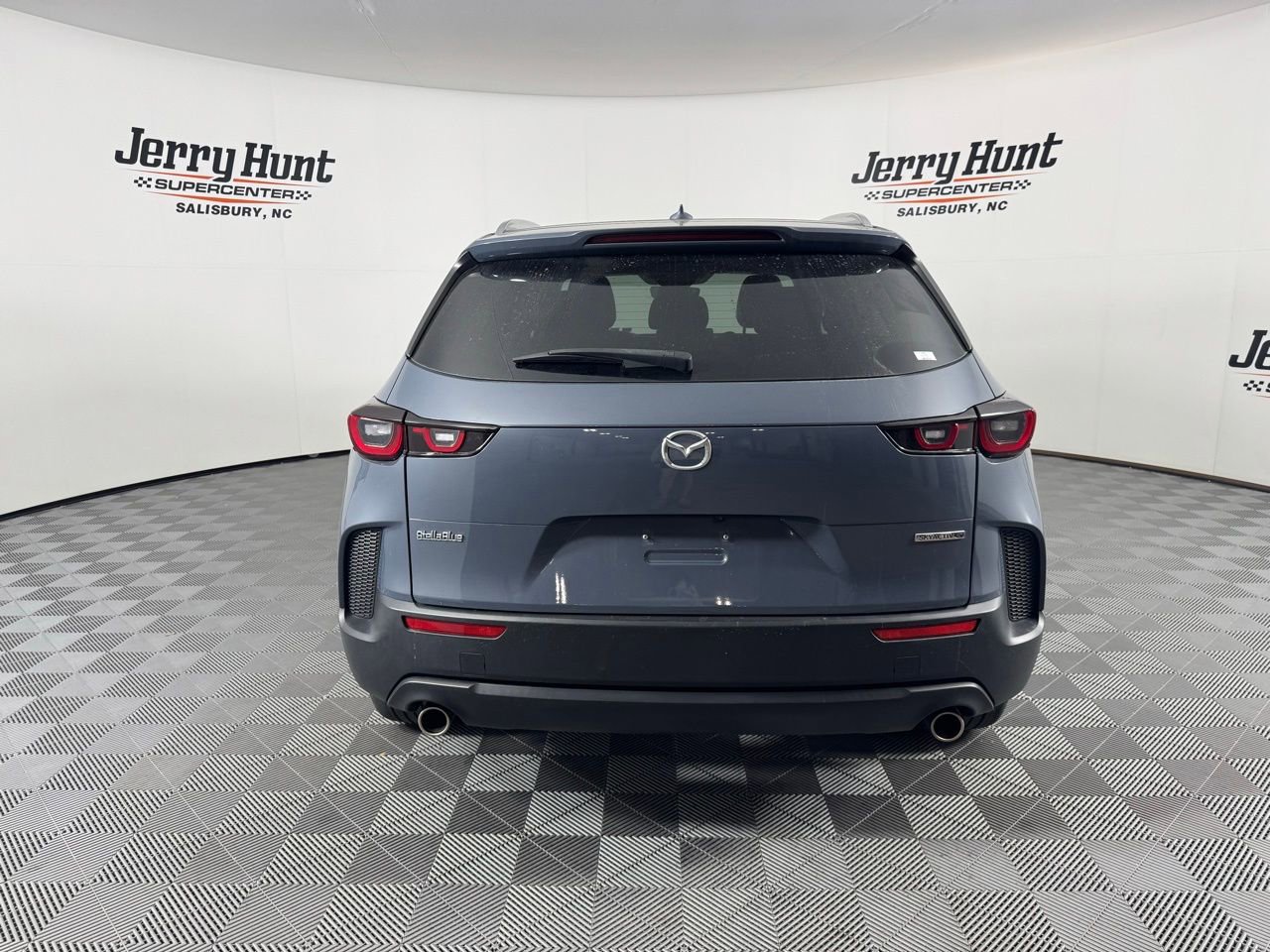 Used 2023 MAZDA CX-50 AWD 2.5 S w/ Premium Plus Pkg image 12