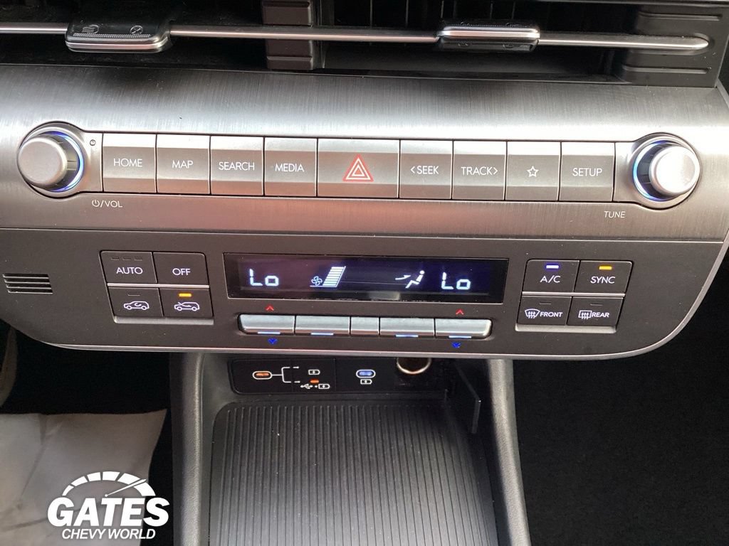 Used 2025 Hyundai Kona SEL FWD image 18