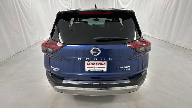 Certified 2021 Nissan Rogue Platinum image 4