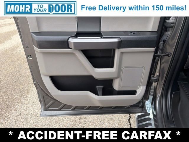 Used 2018 Ford F150 XLT w/ XTR Package image 32