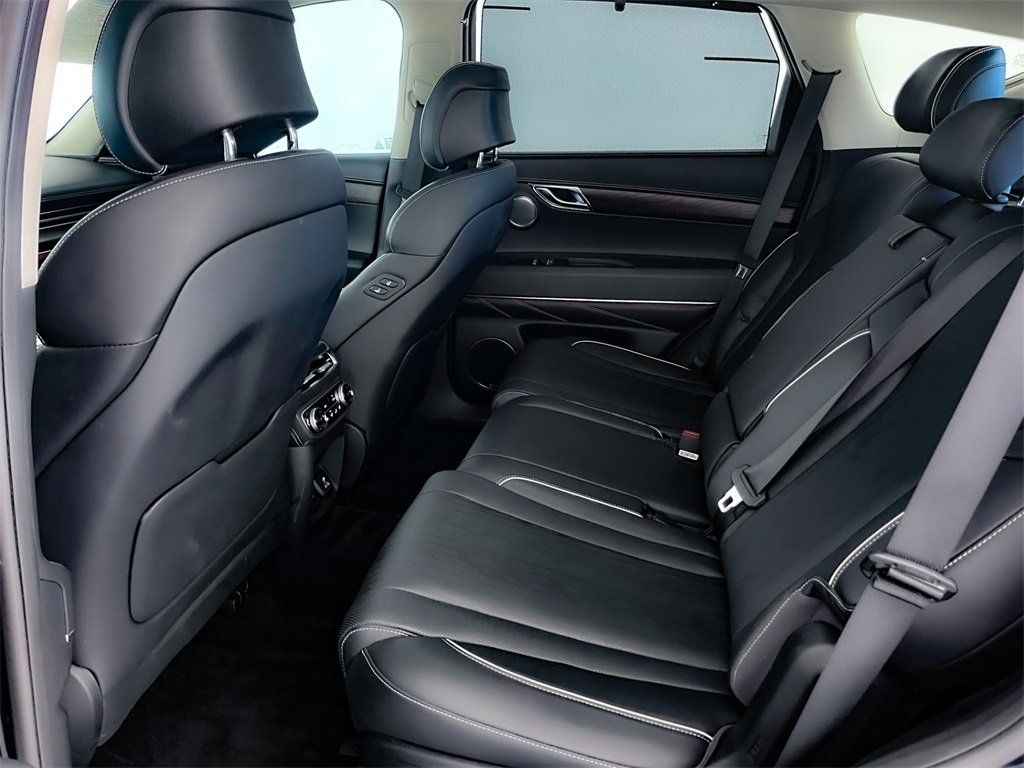 Used 2023 Genesis GV80 2.5T w/ Prestige Package image 27